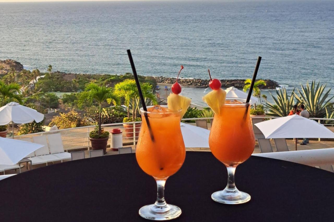 Marriott Venezuela Hotel Playa Grande Bagian luar foto