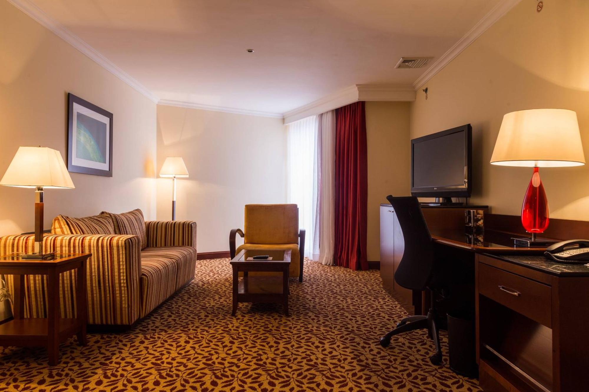 Marriott Venezuela Hotel Playa Grande Bagian luar foto